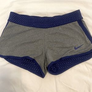 Nike reversible short shorts!
